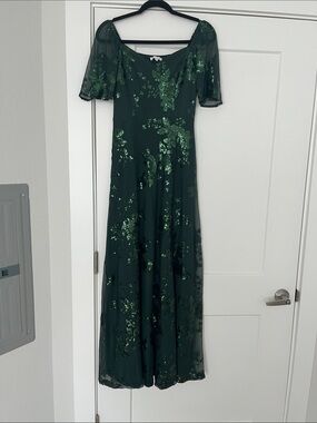 Baltic Born Emerald Green Sequin Evening Gown size small